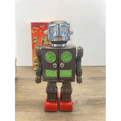 381 - A 1960s boxed Horikowa S.H Japan battery operated tin plate Attacking Martian robot