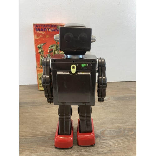 381 - A 1960s boxed Horikowa S.H Japan battery operated tin plate Attacking Martian robot