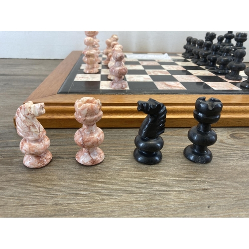 383 - A 1970s Mexican onyx chess set