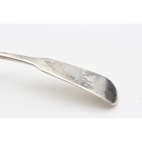 1302 - A Victorian sterling silver cream ladle, hallmarked Glasgow 1891 - approx. gross weight 41 grams and... 