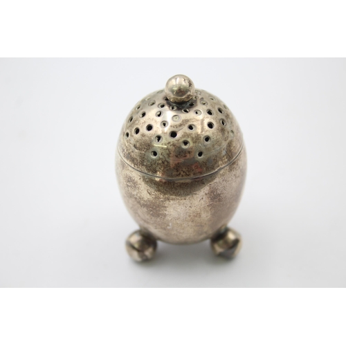 1304 - Two Victorian sterling silver salt and pepper shakers, hallmarked London 1881 - approx. gross weight... 