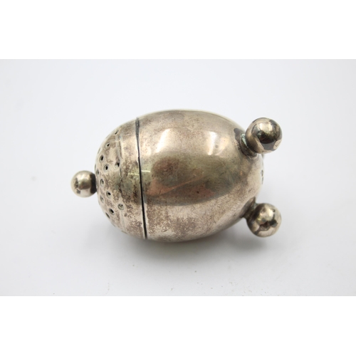 1304 - Two Victorian sterling silver salt and pepper shakers, hallmarked London 1881 - approx. gross weight... 