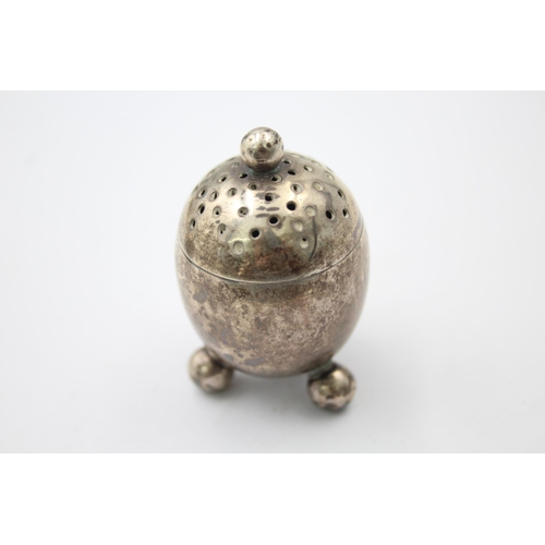 1304 - Two Victorian sterling silver salt and pepper shakers, hallmarked London 1881 - approx. gross weight... 