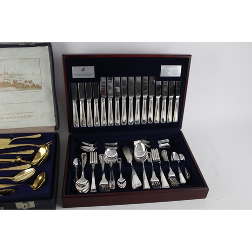 358 - Two boxed cutlery sets, one Viners of Sheffield and one Solingen 23/24 Karat Hartvergoldet