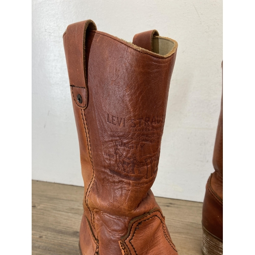 402 - A pair of Levi Strauss & Co. leather cowboy boots