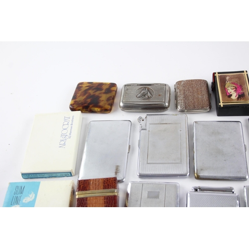 511 - A collection of cigarette cases and snuff boxes