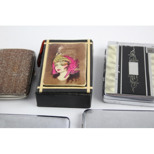 511 - A collection of cigarette cases and snuff boxes