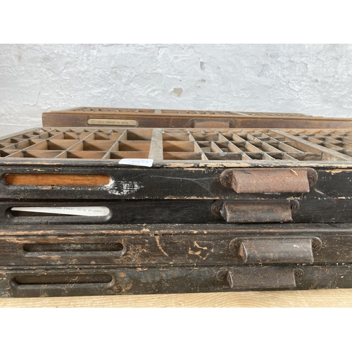 475 - Eight early 20th century wooden printers trays