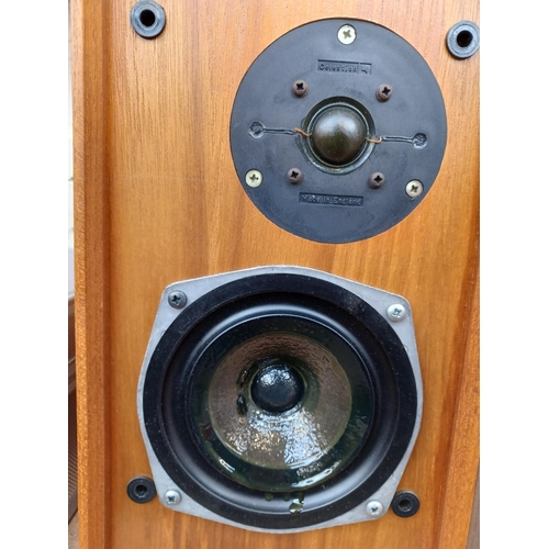 622 - A pair of Celestion Ditton 11 book shelf hi-fi speakers