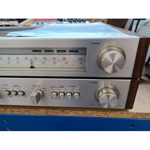 640 - A Toshiba SA-420 two-band stereo receiver with instruction manual