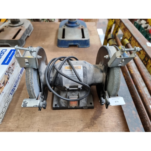 876 - A Challenge MBG5049 240v grinder