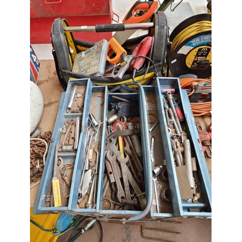 893 - A large collection of tools to include vintage metal cantilever tool chest, spanners, sockets, Recor... 