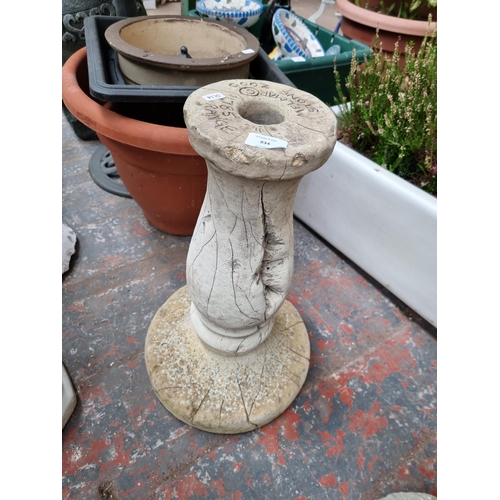 934 - A Melmar 1785 Range cast stone bird bath base