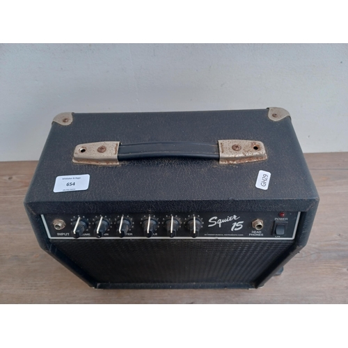 654 - A Squier 15 home practice guitar amplifier