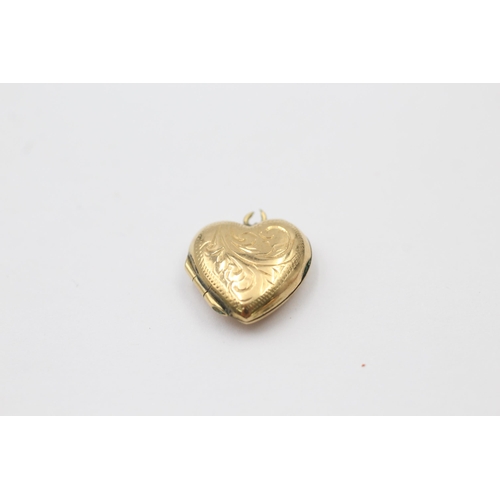 1007 - Three 9ct gold back and front engraved heart shaped lockets - approx. gross weight 7.3 grams