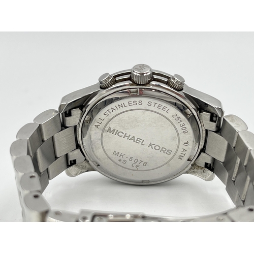 1241 - A boxed Michael Kors MK-5076 quartz 38mm men's wristwatch with stainless steel bracelet, spare links... 