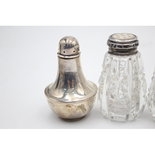 1263 - Four sterling silver salt and pepper shakers - approx. gross weight 232 grams including glass