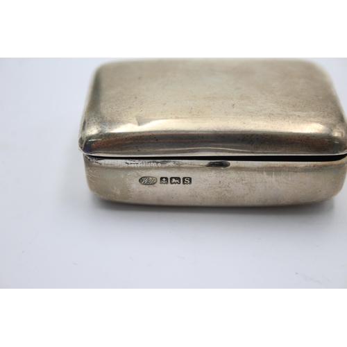 1266 - A George V hallmarked Birmingham silver snuff box, dated 1917 - approx. gross weight 41 grams