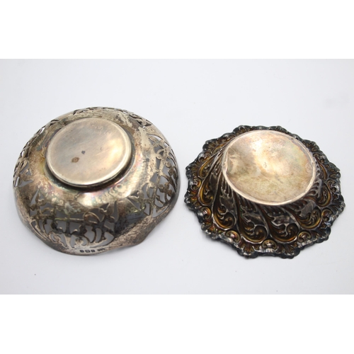 1267 - Two .925 silver trinket dishes - approx. gross weight 71 grams