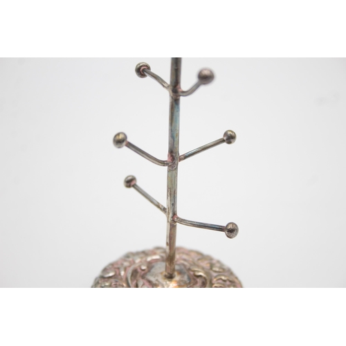 1302 - An Edwardian hallmarked Birmingham silver ring tree, dated 1904 - approx. gross weight 43 grams