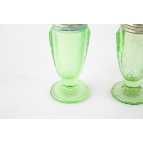 259 - Three pieces of vintage uranium glassware