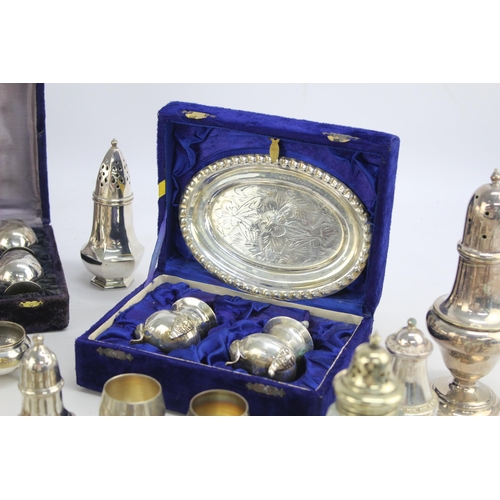 332 - A collection of metalware to include silver plate, Walker & Hall etc.