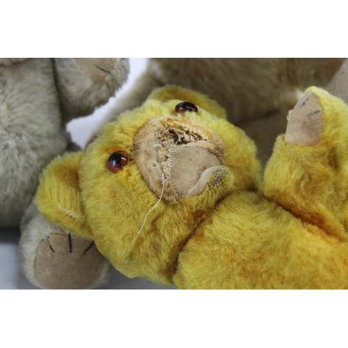 357 - Four vintage teddy bears