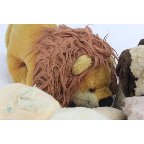 362 - Six vintage stuffed animal toys