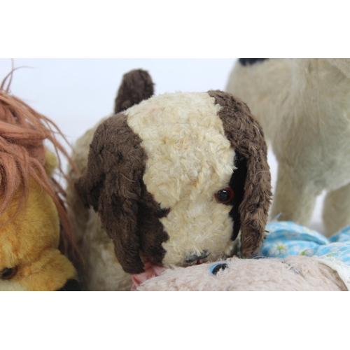 362 - Six vintage stuffed animal toys