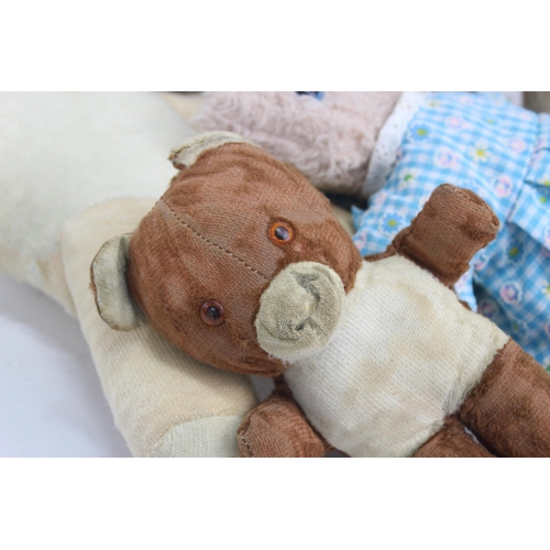 362 - Six vintage stuffed animal toys