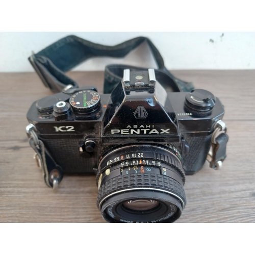 511 - An Asahi Pentax K2 35mm SLR camera fitted with 1:2.8 28mm lens