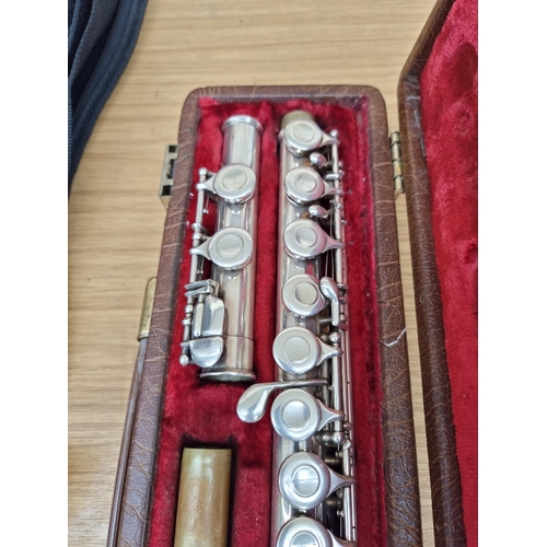 549A - A cased Boosey & Hawkes Emperor flute