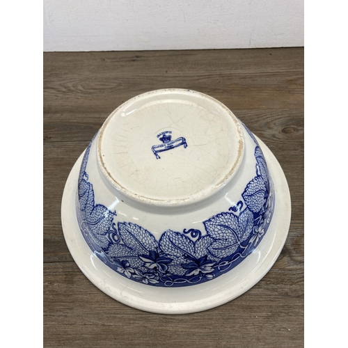 270 - A Mason's Ironstone blue and white circular bowl - approx. 33cm diameter