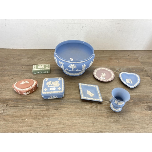 274 - Eight pieces of Wedgwood Jasperware to include pale blue circular pedestal bowl - approx. 20cm diame... 