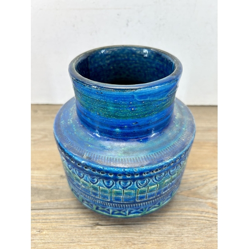 179 - A 1960s Aldo Londi for Bitossi Rimini blue vase - approx. 17cm high