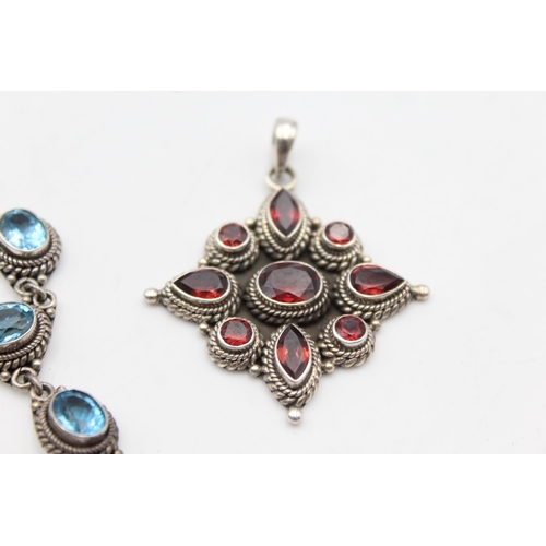 1156 - Four pieces of .925 silver jewellery to include Suarti etc. - approx. gross weight 69 grams