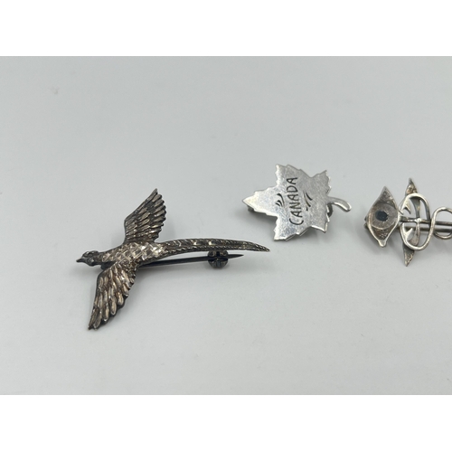 1182 - Five .925 silver brooches - approx. gross weight 15.18 grams