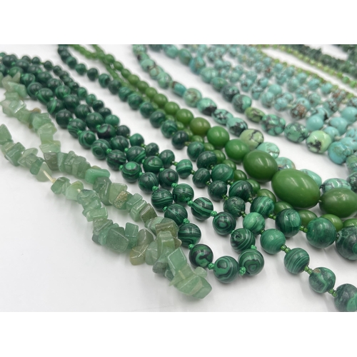 1199 - A collection of vintage beaded necklaces to include malachite, turquoise etc.