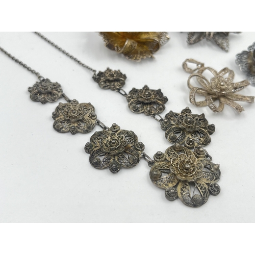 1203 - Five pieces of vintage filigree jewellery to include .925 silver brooch etc. - approx. gross weight ... 