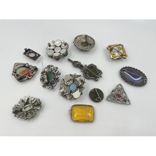 1205 - A collection of vintage gemstone and paste brooches to include four Miracle, Art Nouveau silver and ... 