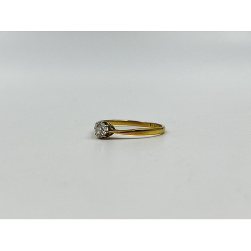 1218 - An 18ct gold and platinum diamond solitaire ring, size P - approx. gross weight 1.7 grams