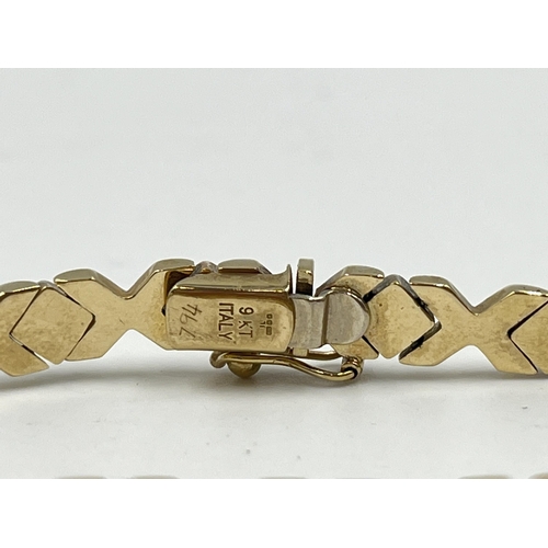 1221 - An Italian hallmarked 9ct gold tri colour bracelet - approx. gross weight 10.6 grams