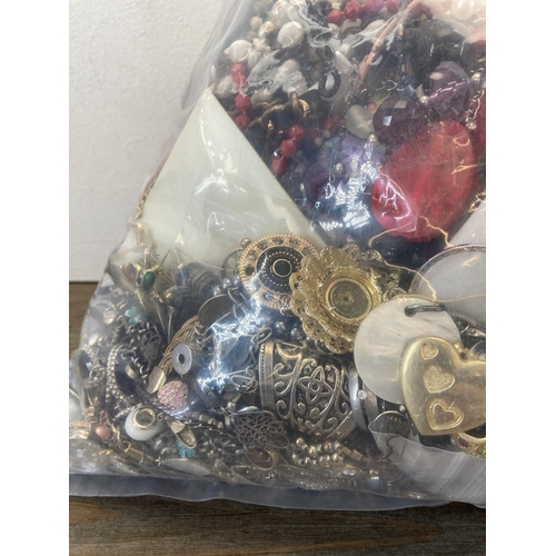 394 - Approx. 10kg of costume jewellery