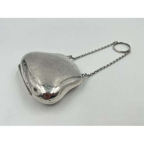 1249 - A George V William Neale sterling silver lady's purse with green fabric interior, hallmarked Birming... 