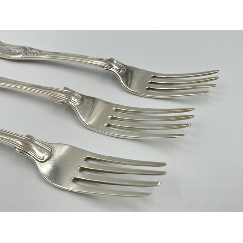 1310 - Three sterling silver King's pattern forks to include Walker & Hall hallmarked Sheffield 1914 etc. -... 