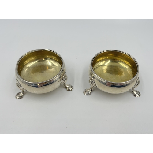 1313 - A pair of George III sterling silver tri-footed salt cellars, hallmarked London 1787 - approx. gross... 