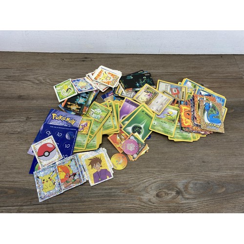 341 - A collection of Pokémon trading cards