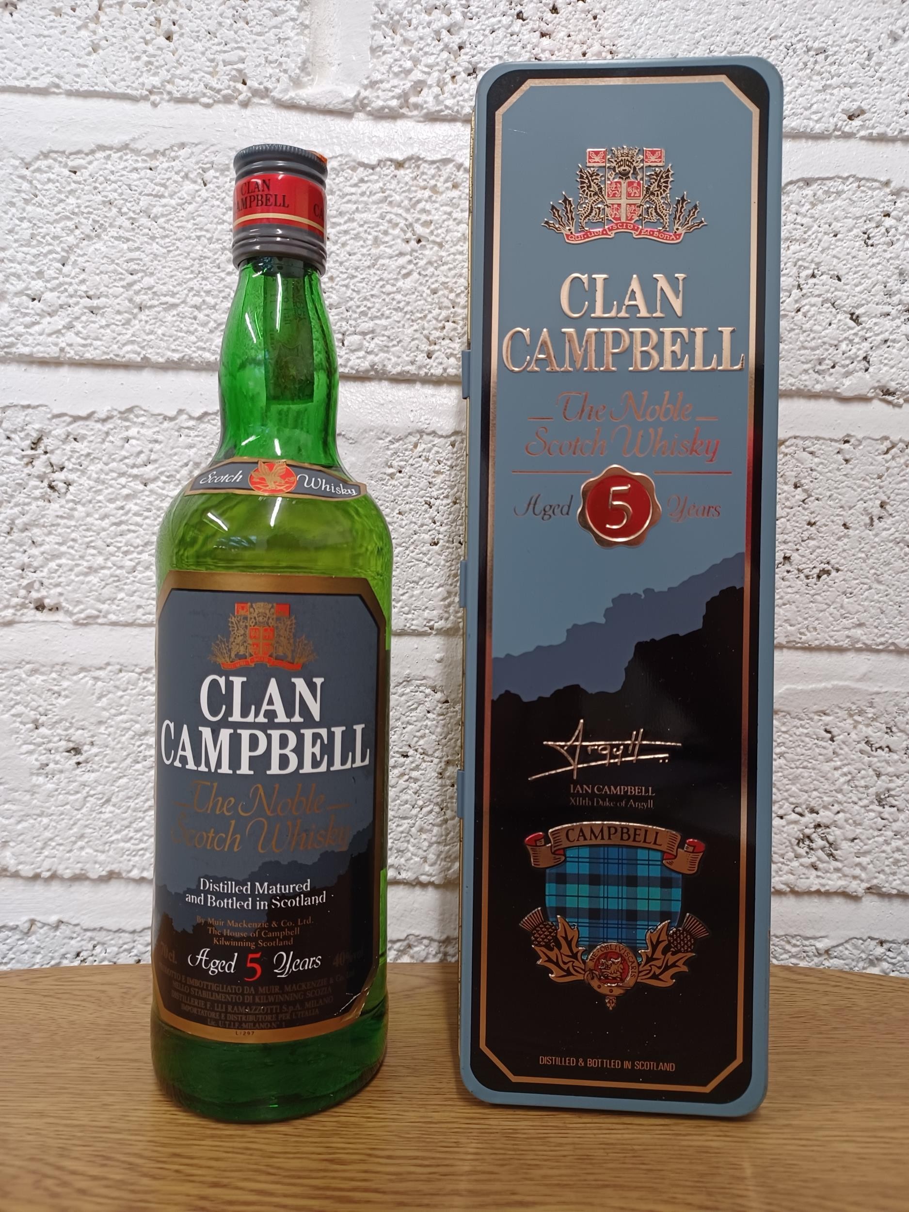 A boxed 70cl bottle of Muir Mackenzie & Co. Ltd. Clan Campbell blended  Scotch whisky - bottled at 40
