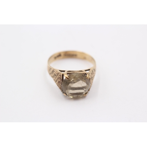 1125 - A 9ct gold smoky quartz set cocktail ring, size N - approx. gross weight 2.7 grams