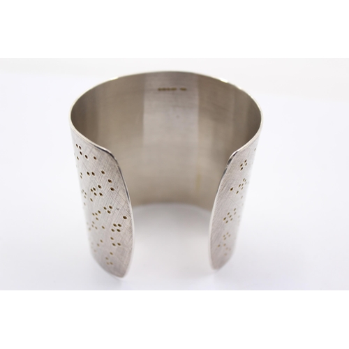 1170 - A Modernist style .925 silver textured statement cuff bangle